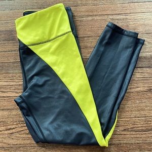 Zyia Active Light n Tight metallic leggings